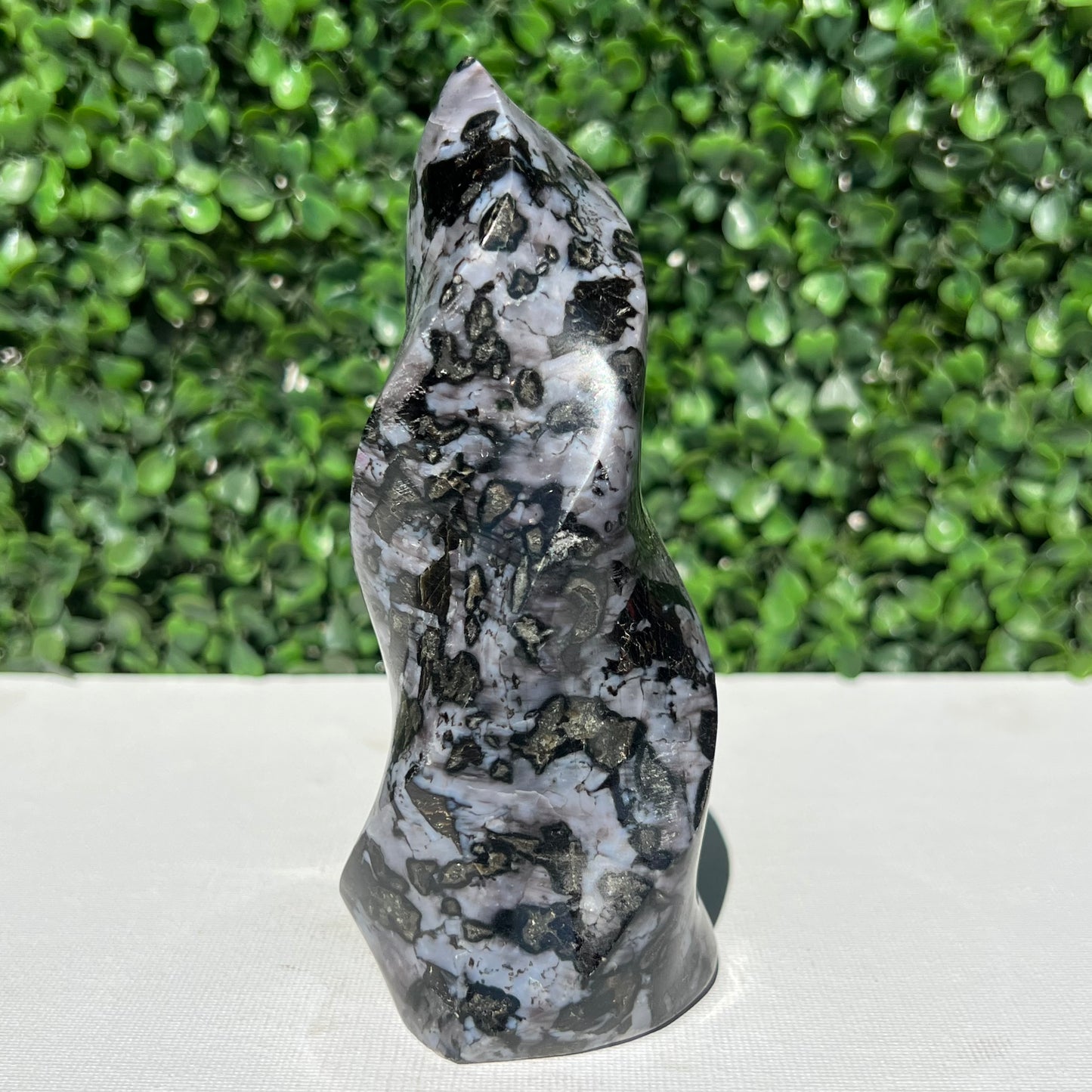 Mystic Merlinite Gabbro Flame