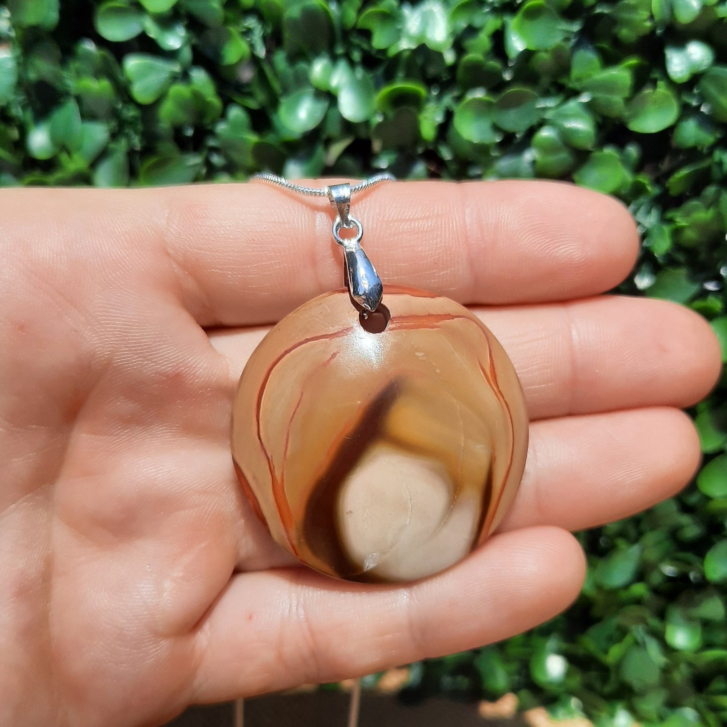 Desert Jasper Necklace Round