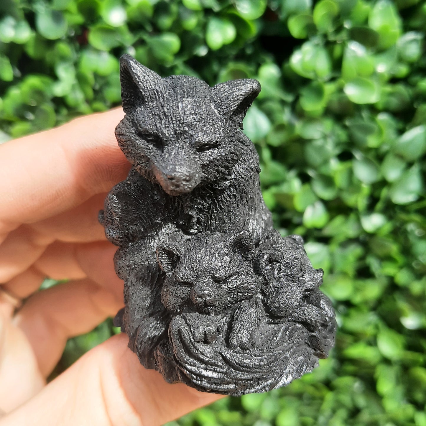 Shungite Wolf & Pups