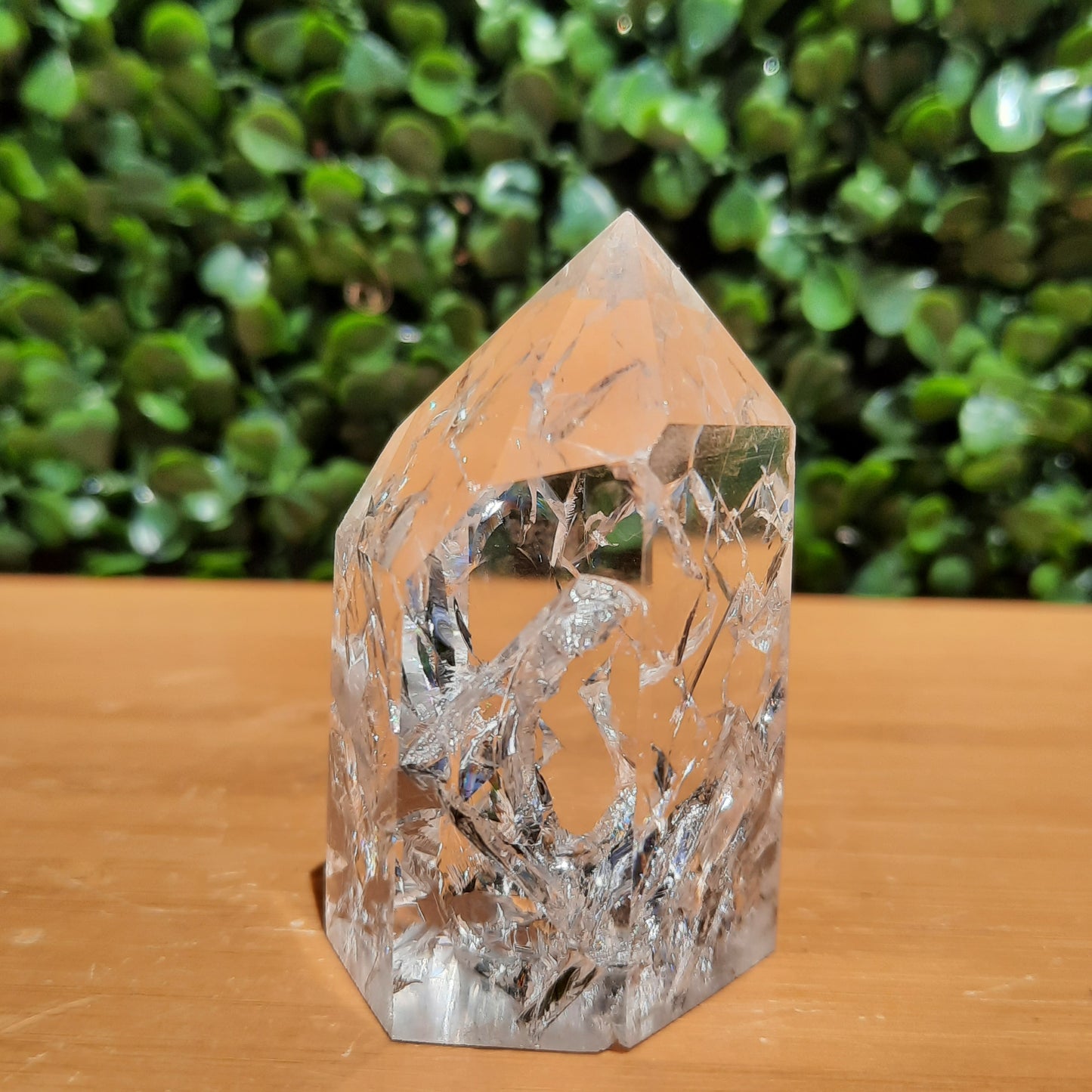Crackle Quartz Tower