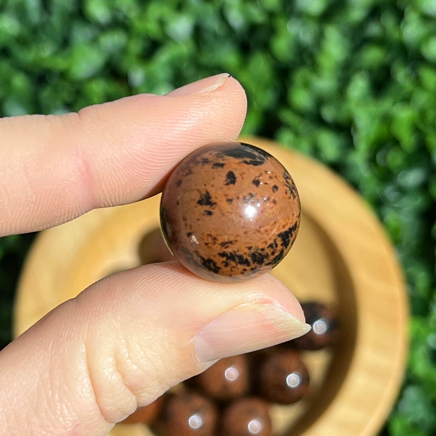 Mahogany Obsidian Orb’s