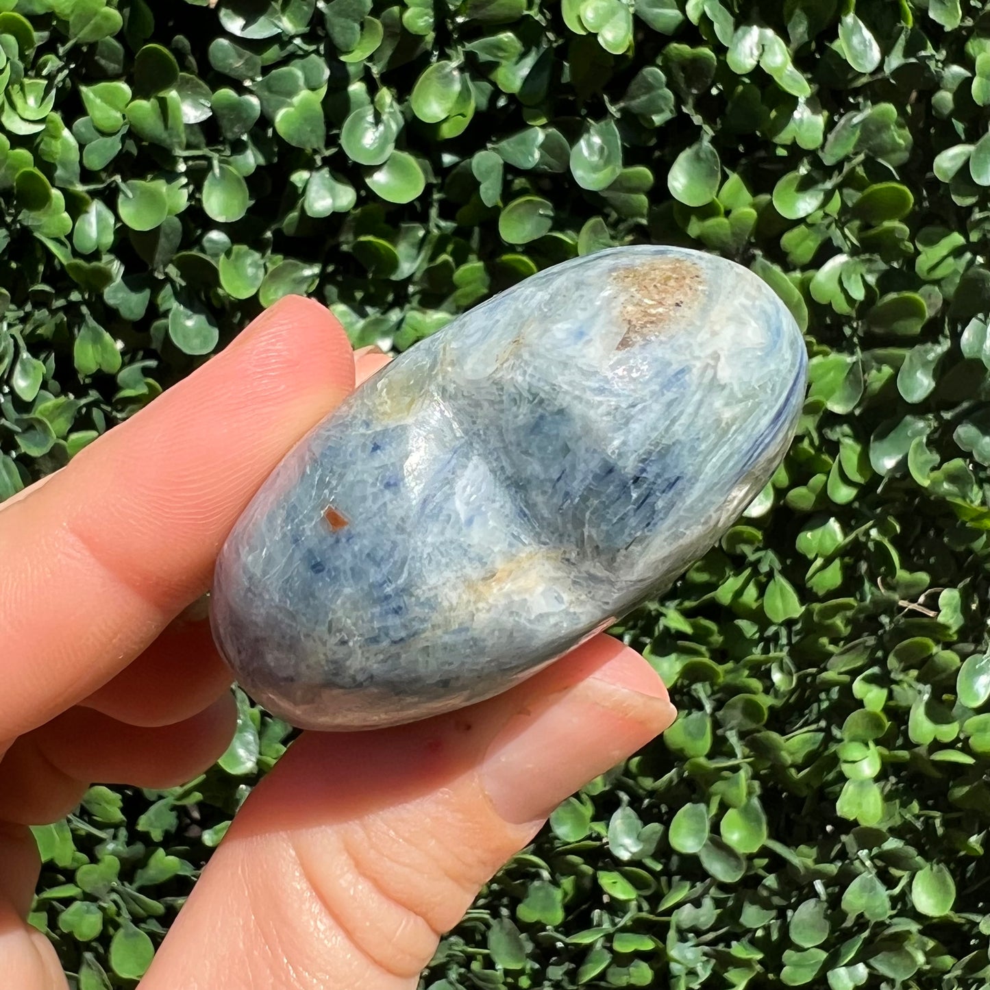 Kyanite Heart