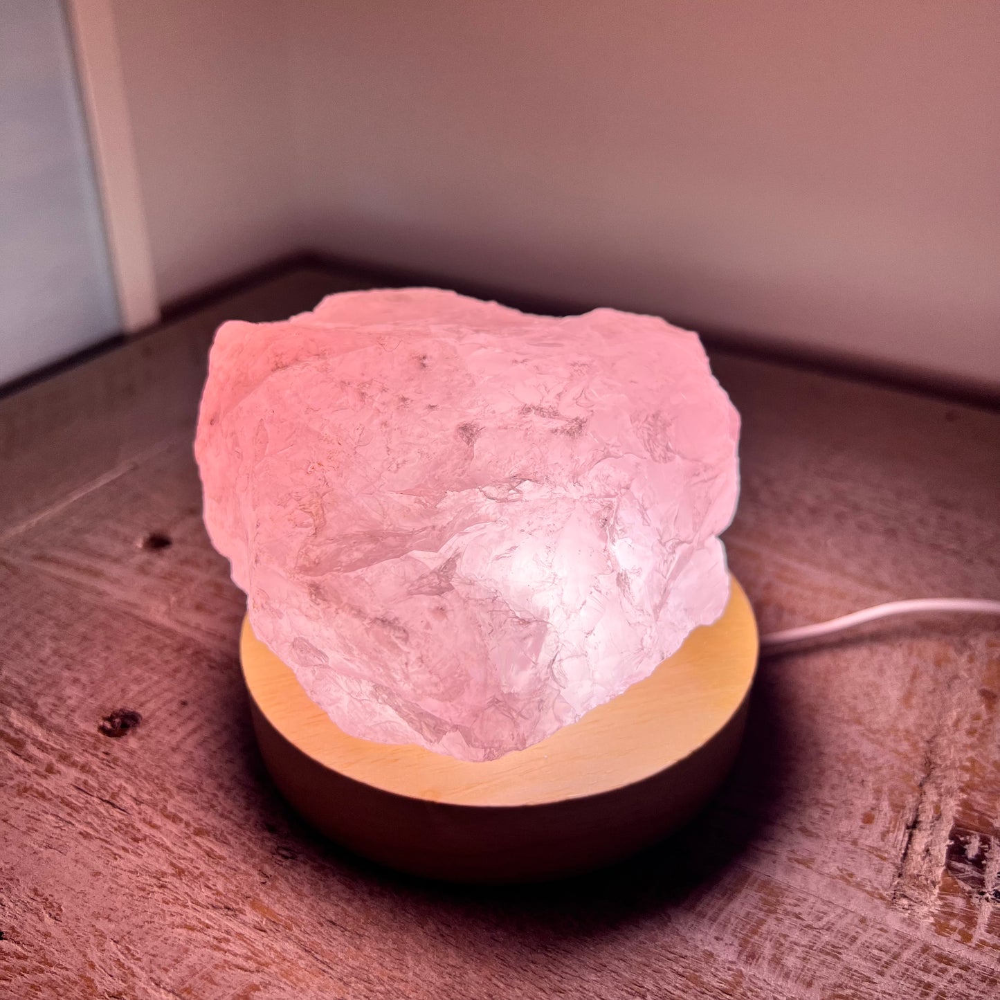 Rose Quartz Rough with Bamboo USB LED LIGHT STAND 100mm