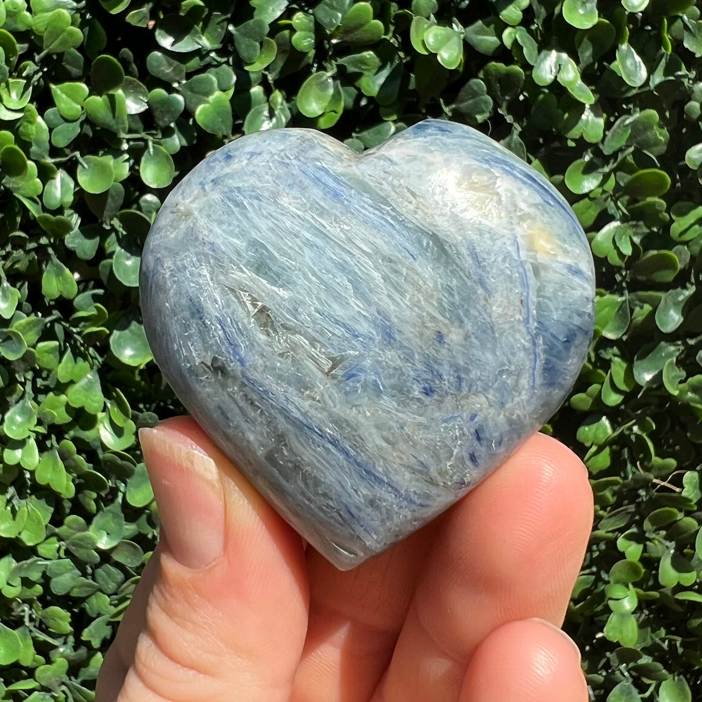 Kyanite Heart